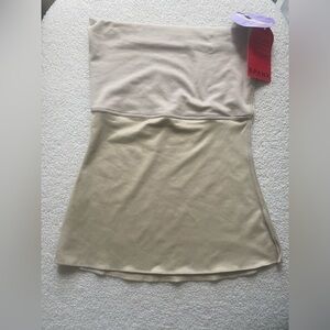 NWT Spanx Strapless Cami Size Medium Nude Color